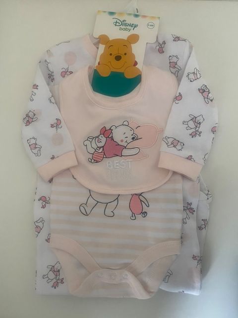 Winnie the pooh baby best sale clothes uk