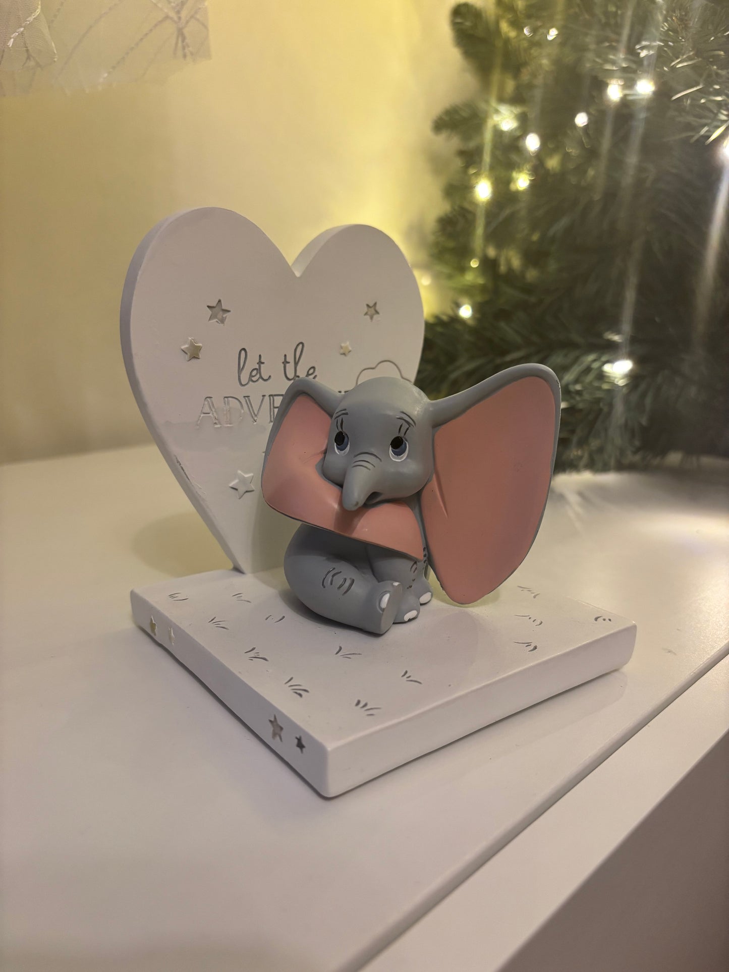 (Damaged) Disney Dumbo Magical Beginnings 3D Bookends